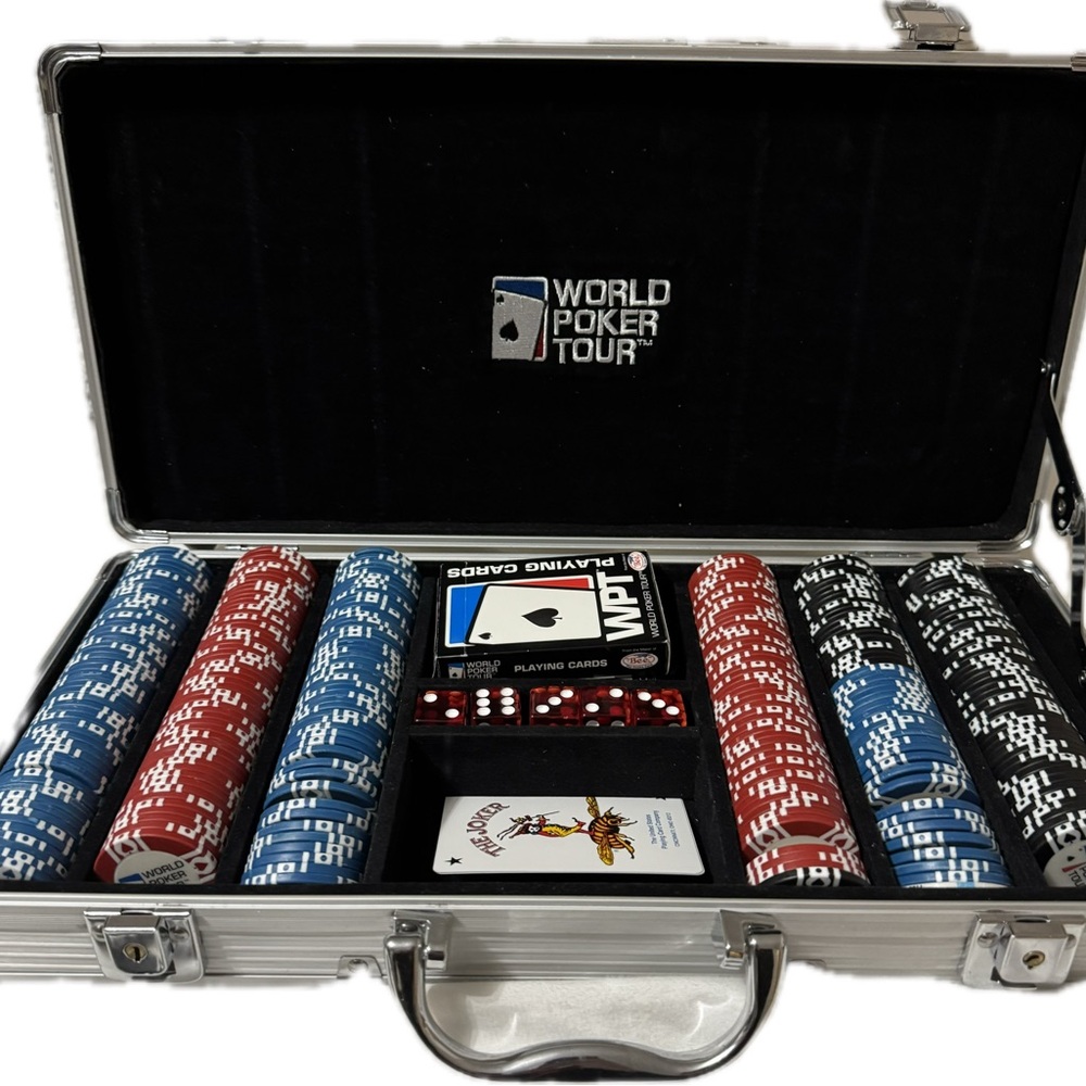 World Series of poker complete set